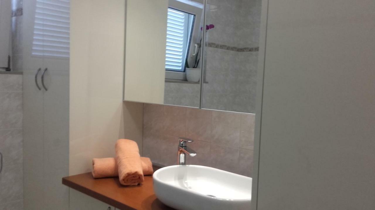 Apartment Bojana Novi Vinodolski Zewnętrze zdjęcie